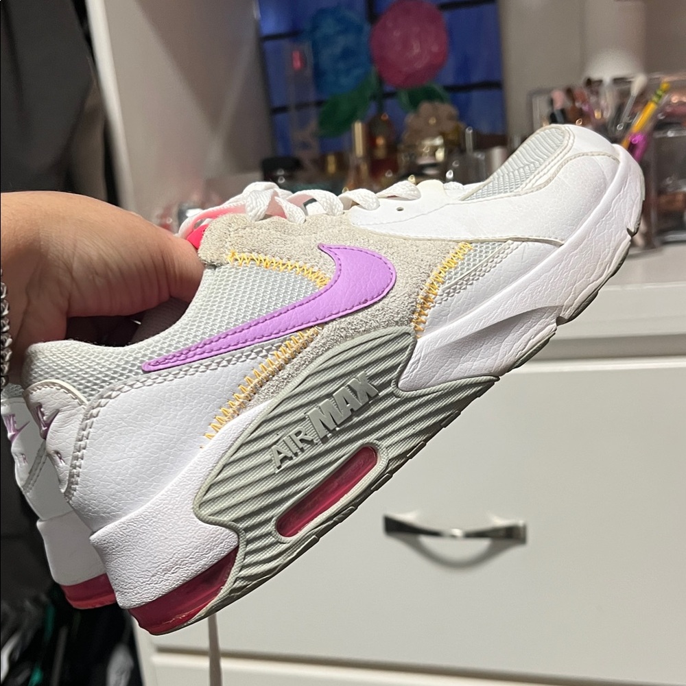Nike Women's Sneakers - White and Purple